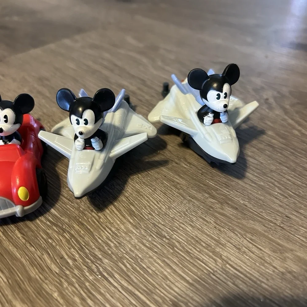Disney mcdonald happy